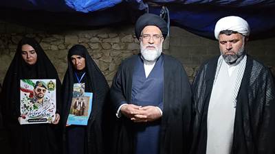 قاب‌هایی ماندگار از ادای احترام به سرو سرخ بهمئی شهید «سید مالک موسوی‌تبار»